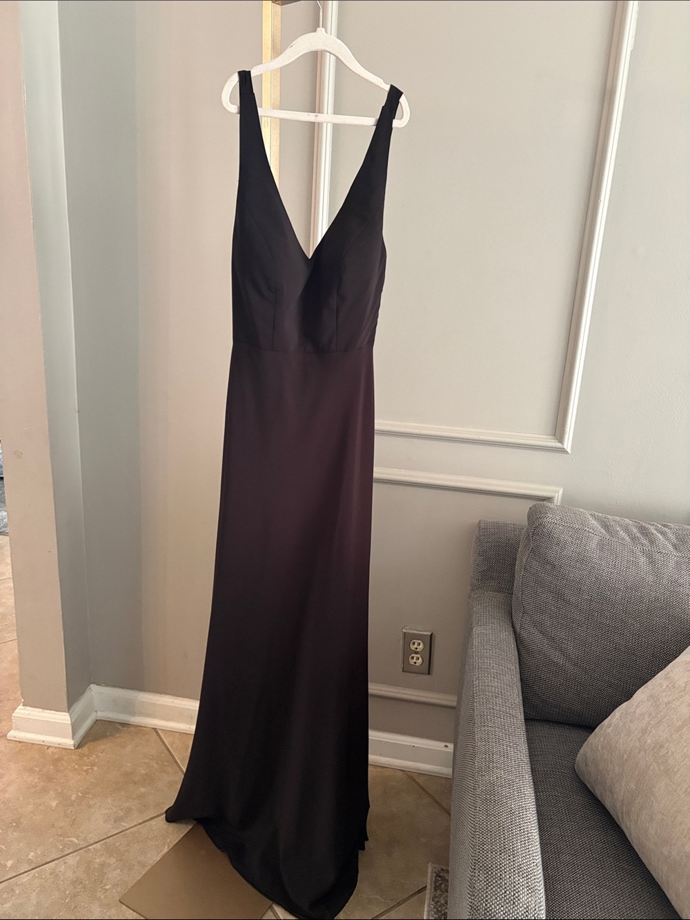JENNY YOO COLLECTION Elegant Black V-Neck Sleeveless Evening Dress